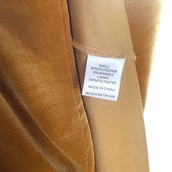 NWT Lucy Paris Women’s Velvet Wrap Dress Gold Flowy Sleeves Size M (No Belt) - Picture 12 of 14